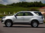 Toyota Hilux SW4 2012 года